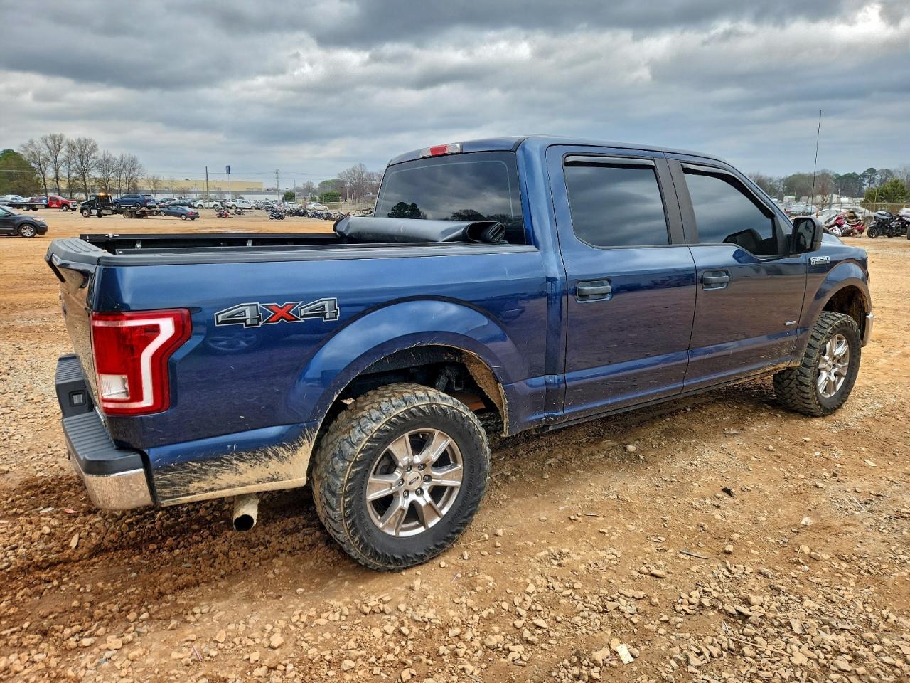 Ford F-150 Supercrew Image 5