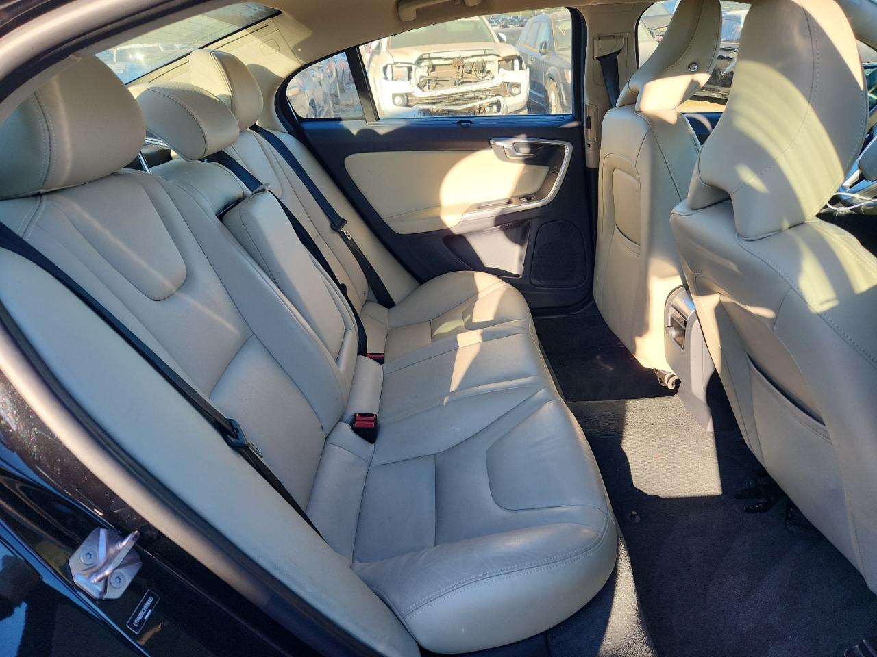 Volvo S60 Premier Image 9