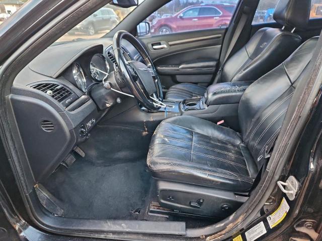 Chrysler 300 S Image 6