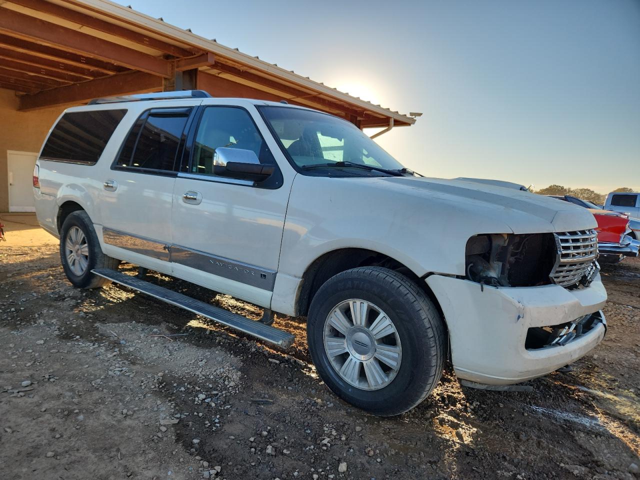 Lincoln Navigator L Image 8