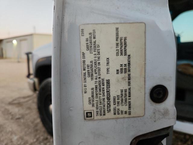 GMC Sierra K2500 Image 6