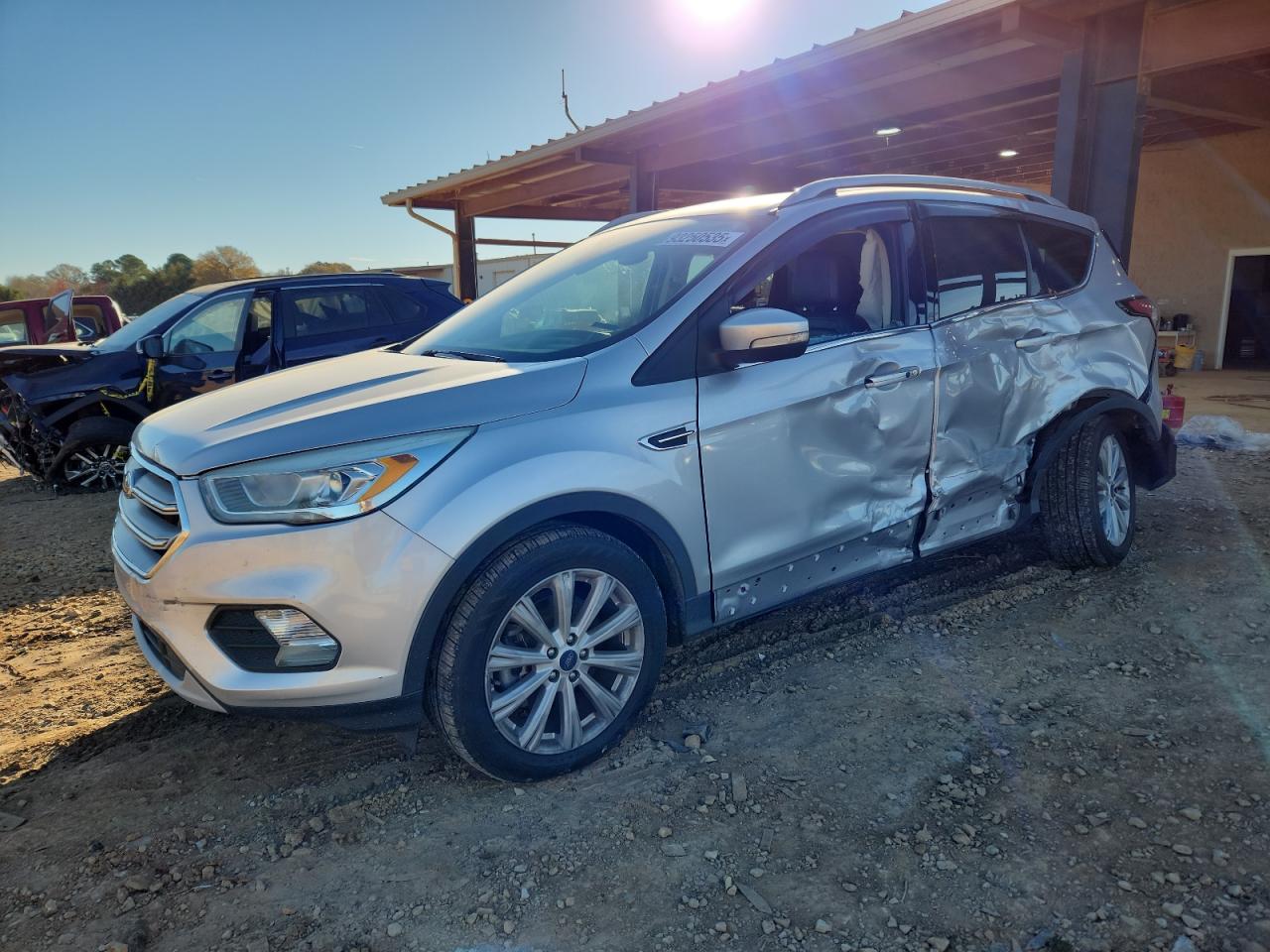 Ford Escape Titanium Image 1
