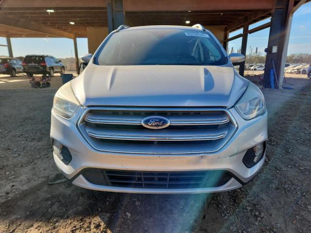Ford Escape Titanium Image 3