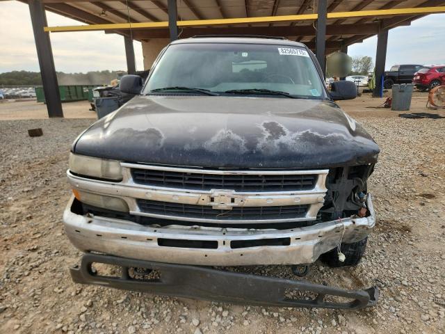 Chevrolet Suburban C1500 Image 7