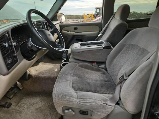 Chevrolet Suburban C1500 Image 6