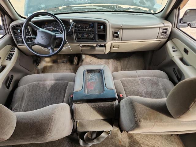 Chevrolet Suburban C1500 Image 4