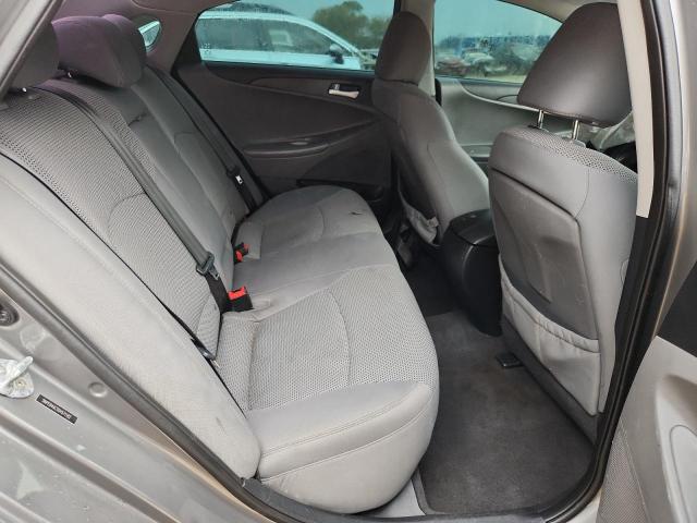 Hyundai SONATA Gls Image 11