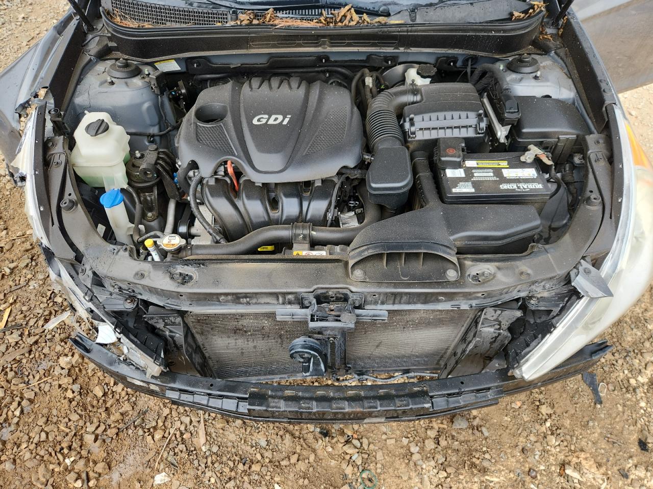 Hyundai SONATA Gls Image 9
