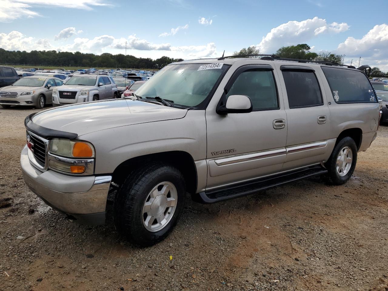GMC Yukon C1500 Image 1