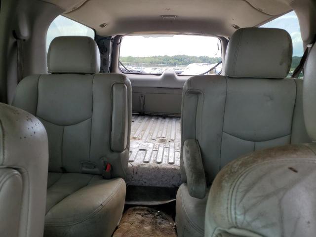 GMC Yukon C1500 Image 13