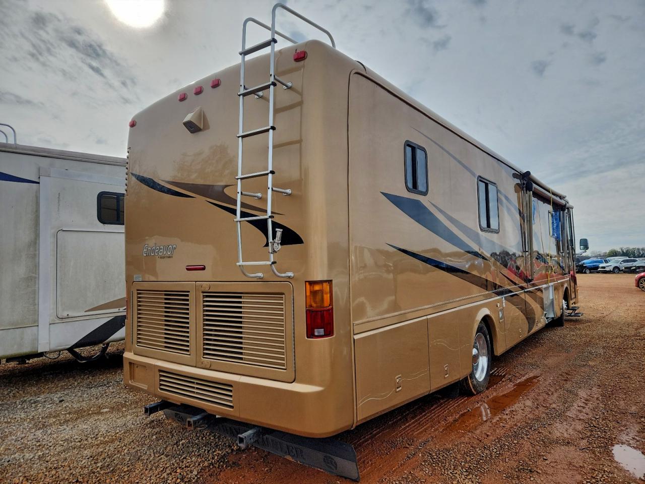 Roadmaster Monocoque Image 4