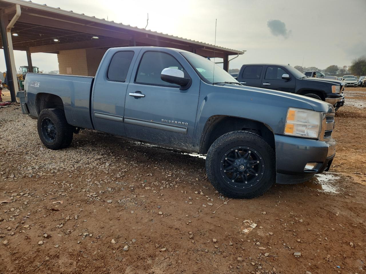 Chevrolet Silverado K1500 Lt Image 2