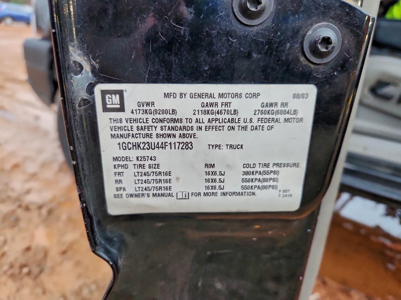 Chevrolet Silverado K2500 Heavy Duty Image 4