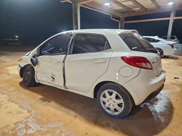 Mazda 2 Sport Image 9