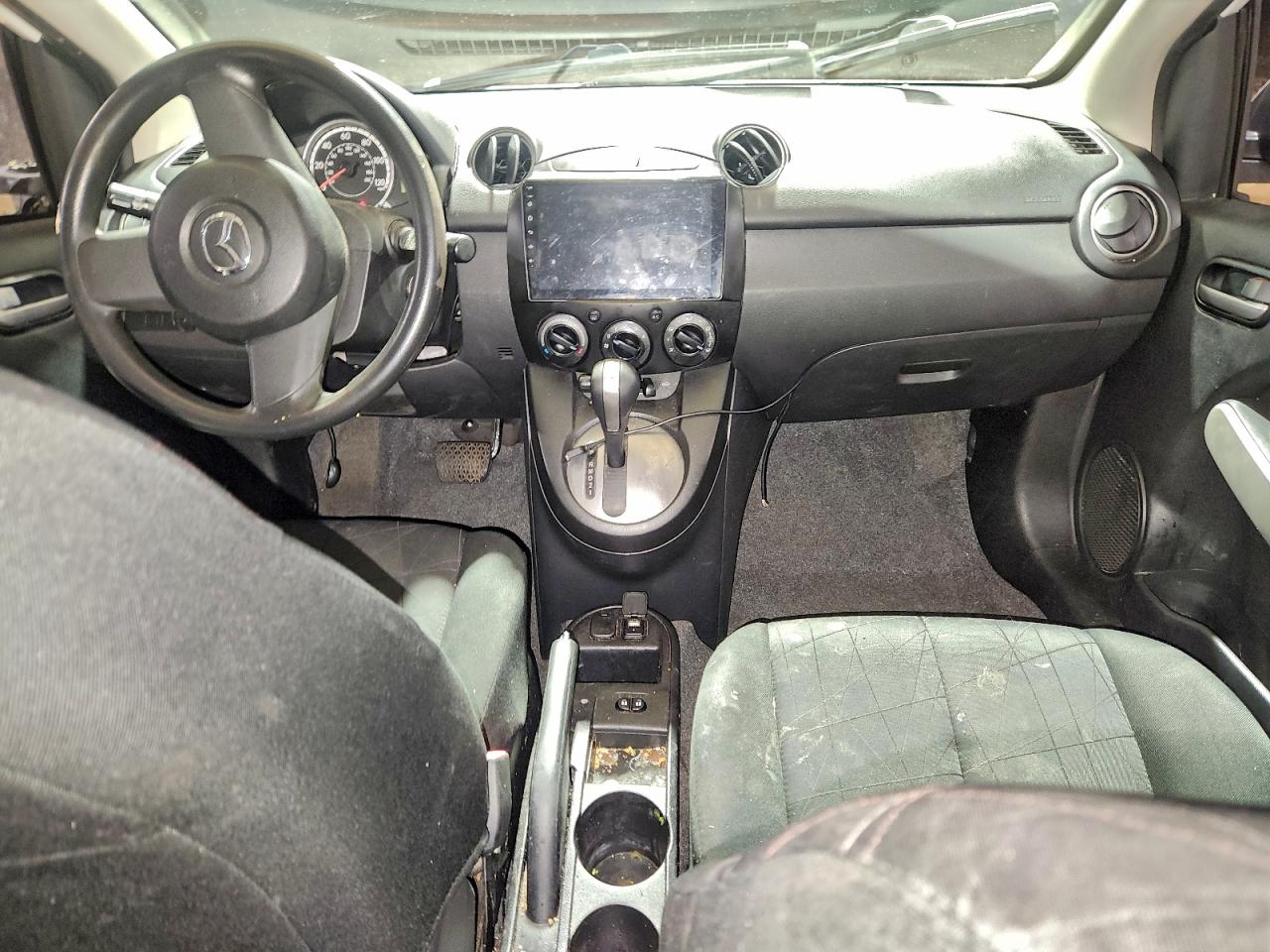 Mazda 2 Sport Image 8