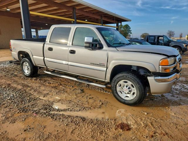GMC Sierra K2500 Heavy Duty Image 10