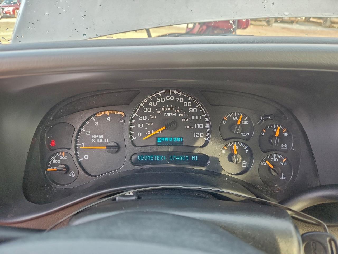 GMC Sierra K2500 Heavy Duty Image 6