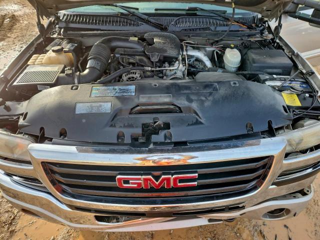 GMC Sierra K2500 Heavy Duty Image 3