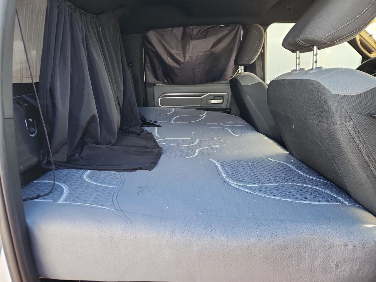 Ram 3500 Big Horn Image 9