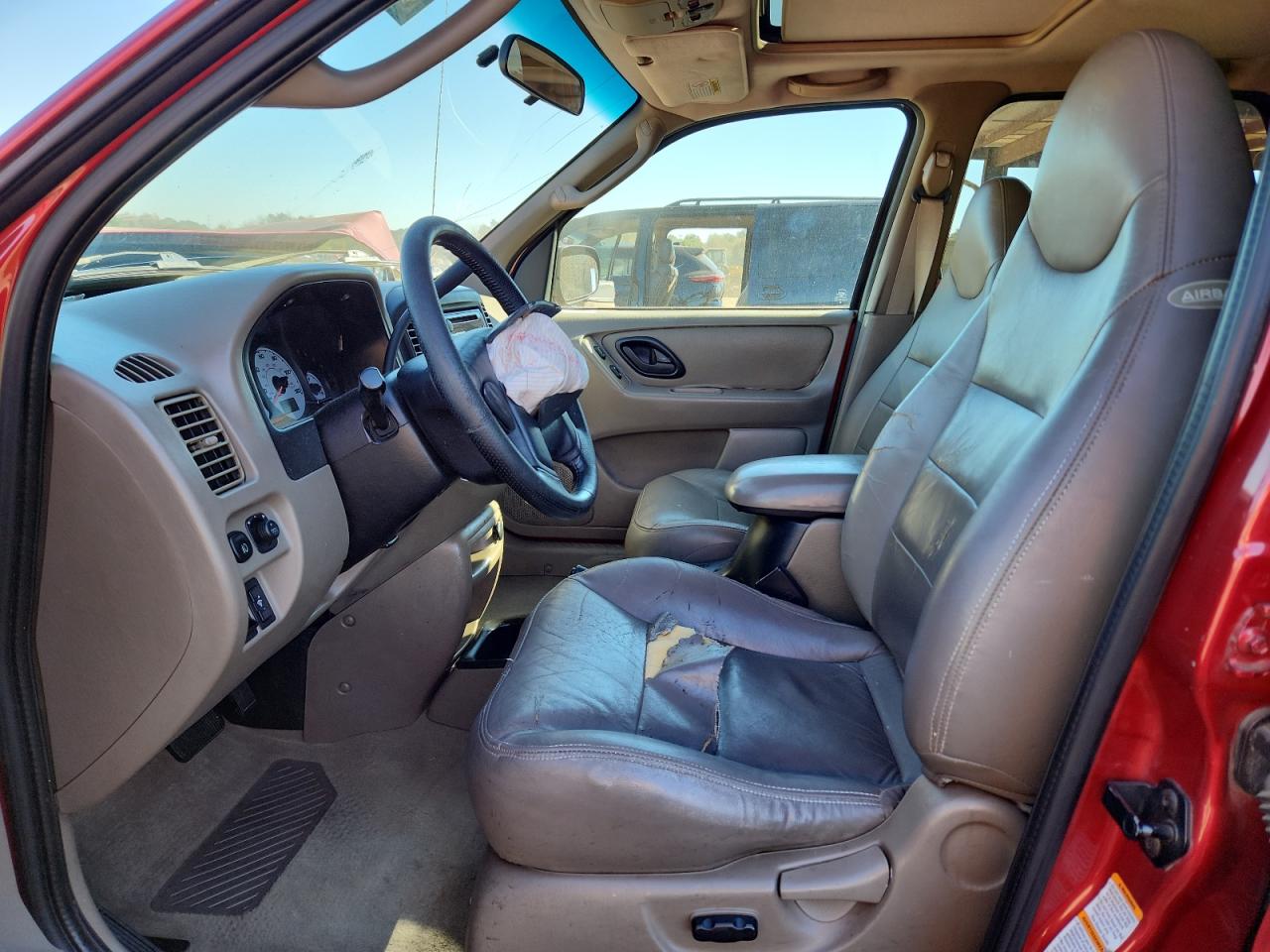 Ford Escape Xlt Image 8