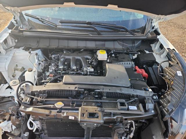 Nissan Pathfinder Platinum Image 12