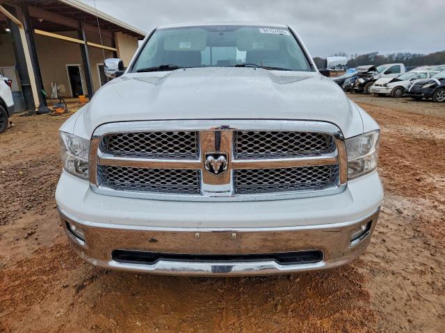 Dodge Ram 1500 Laramie Image 8