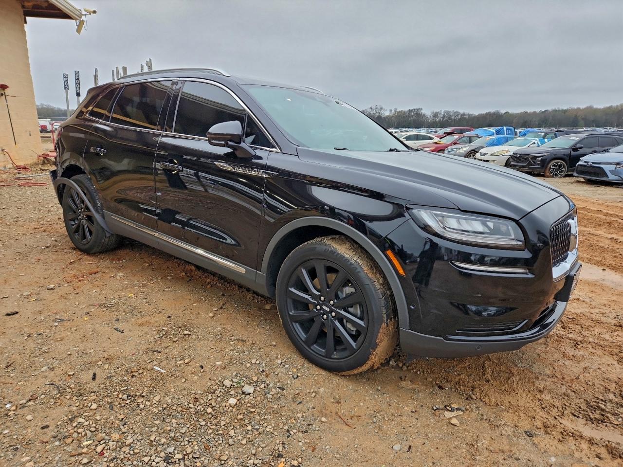 Lincoln Nautilus Reserve Image 9