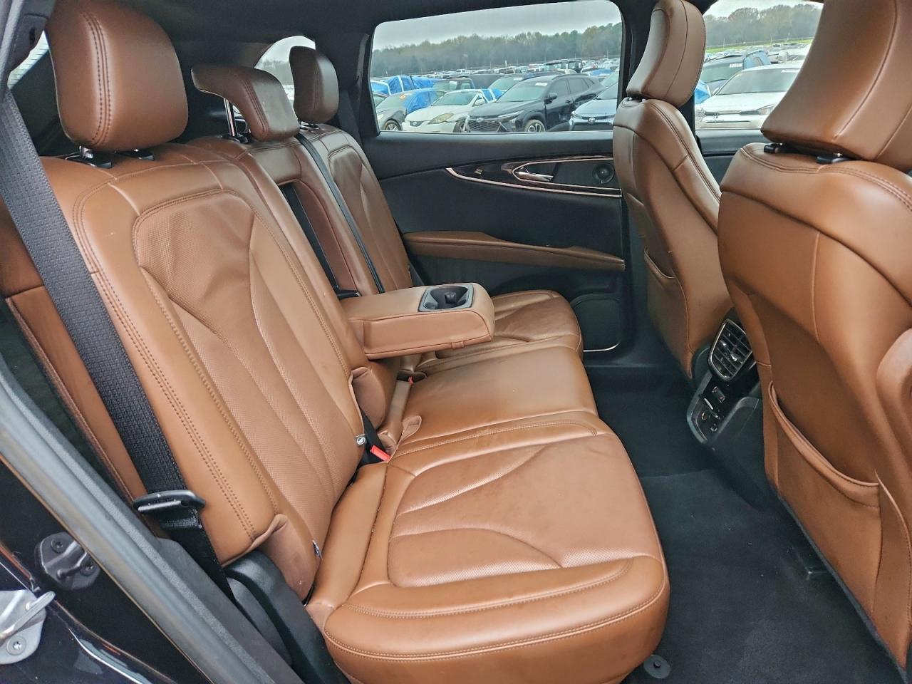 Lincoln Nautilus Reserve Image 5