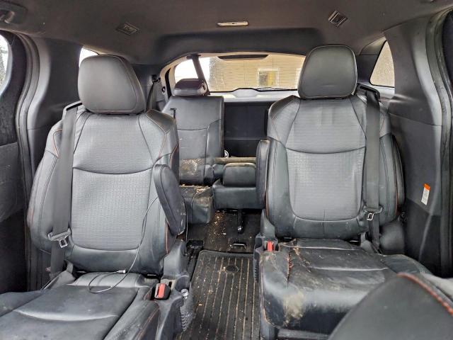 Toyota Sienna Xse Image 5