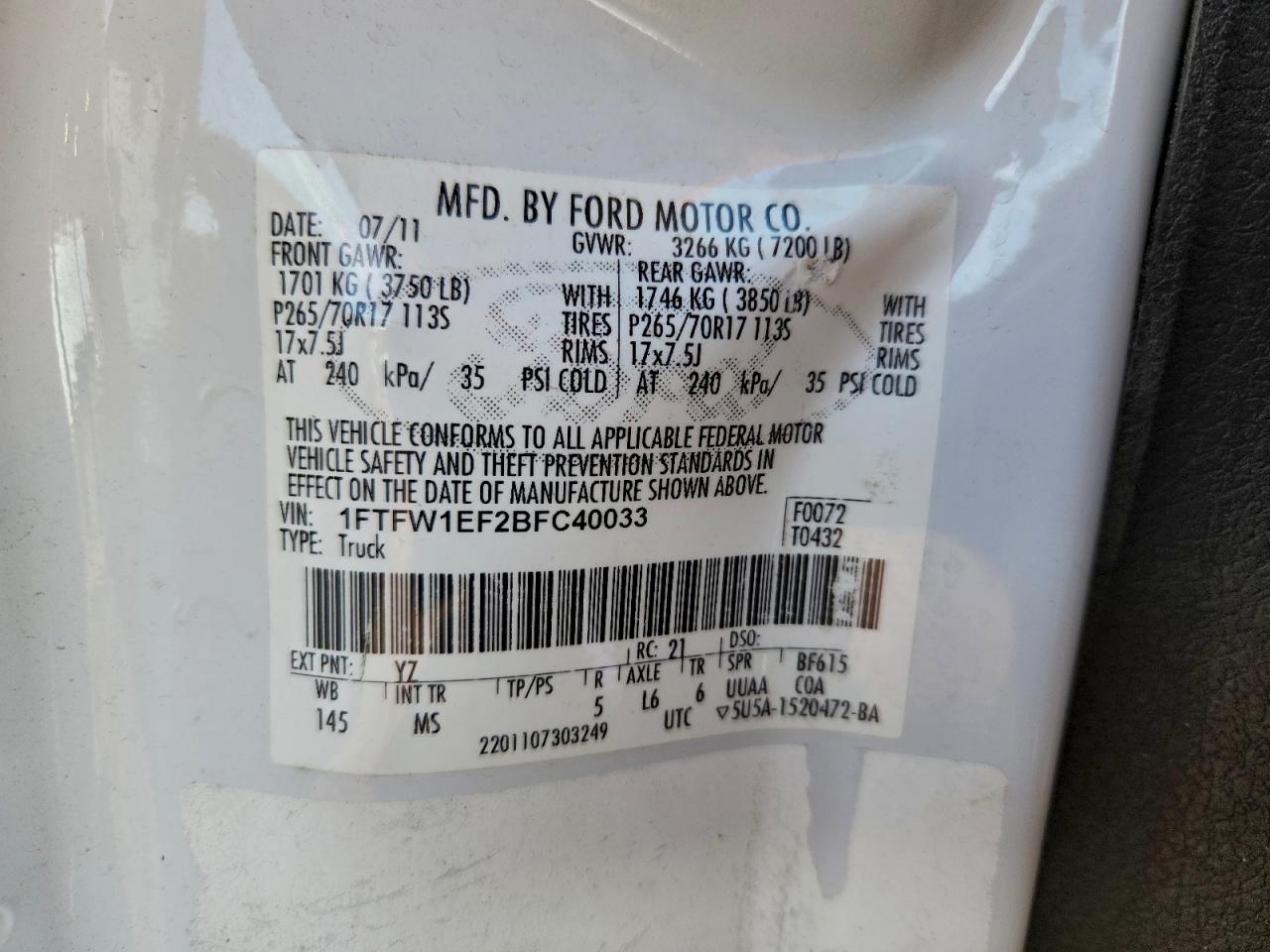 Ford F-150 Supercrew Image 11