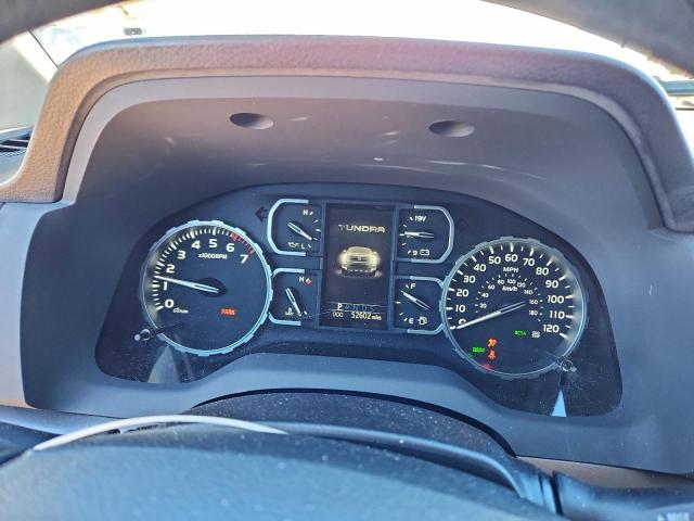 Toyota Tundra Crewmax Sr5 Image 10