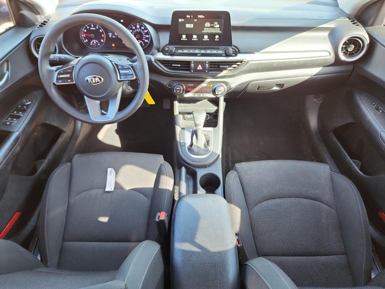 Kia Forte Fe Image 5