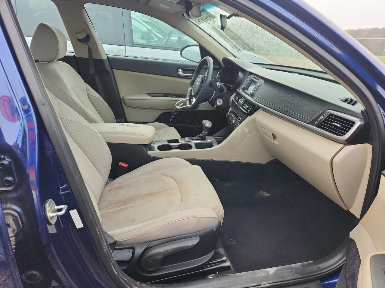 Kia Optima Lx Image 3