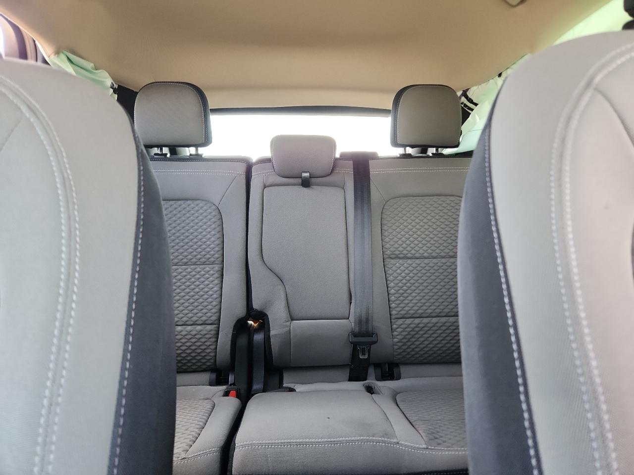 Ford Escape Se Image 9