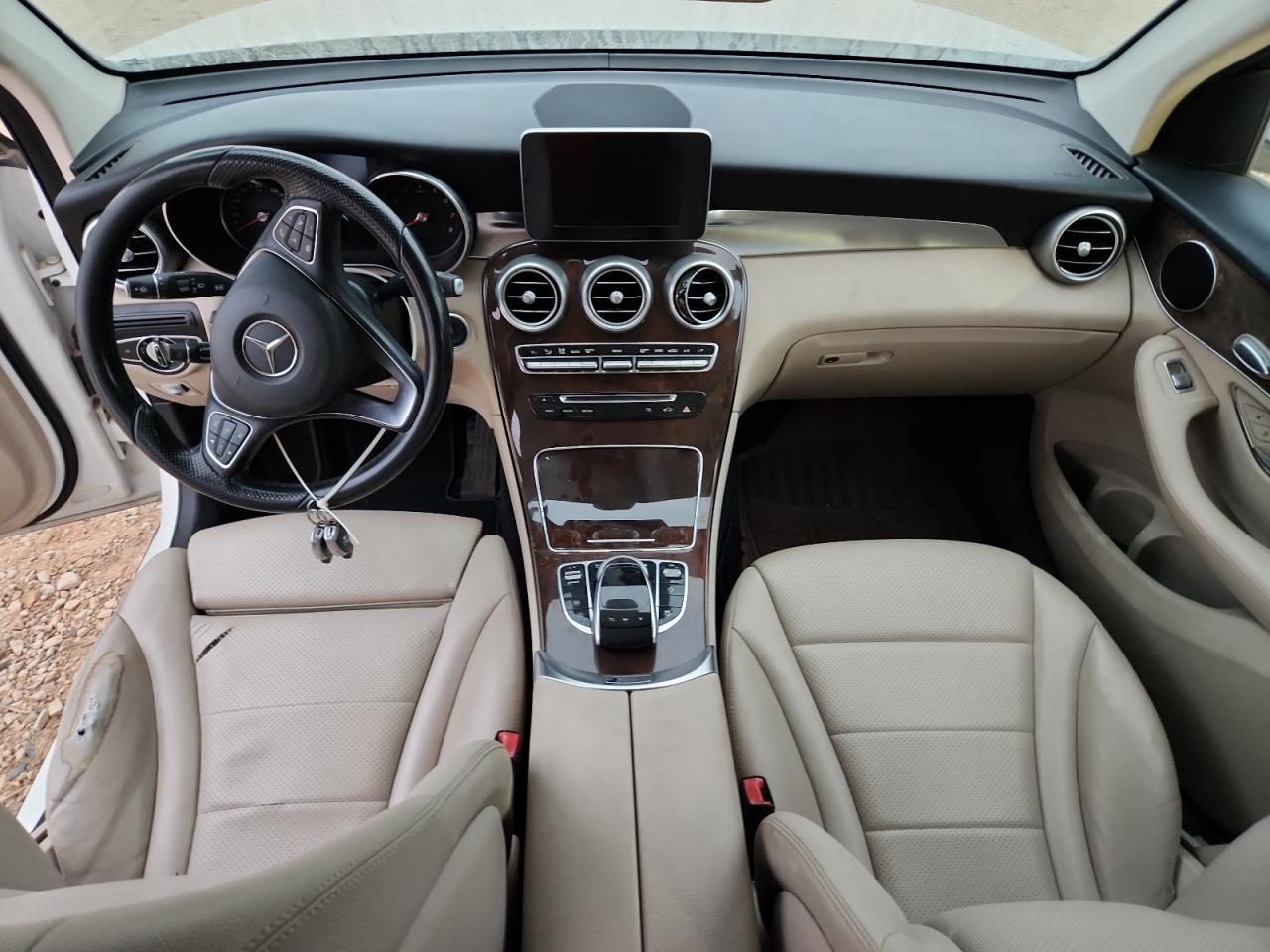 Mercedes-Benz GLC 300 Image 3