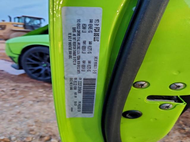 Dodge Challenger R/t Scat Pack Image 2