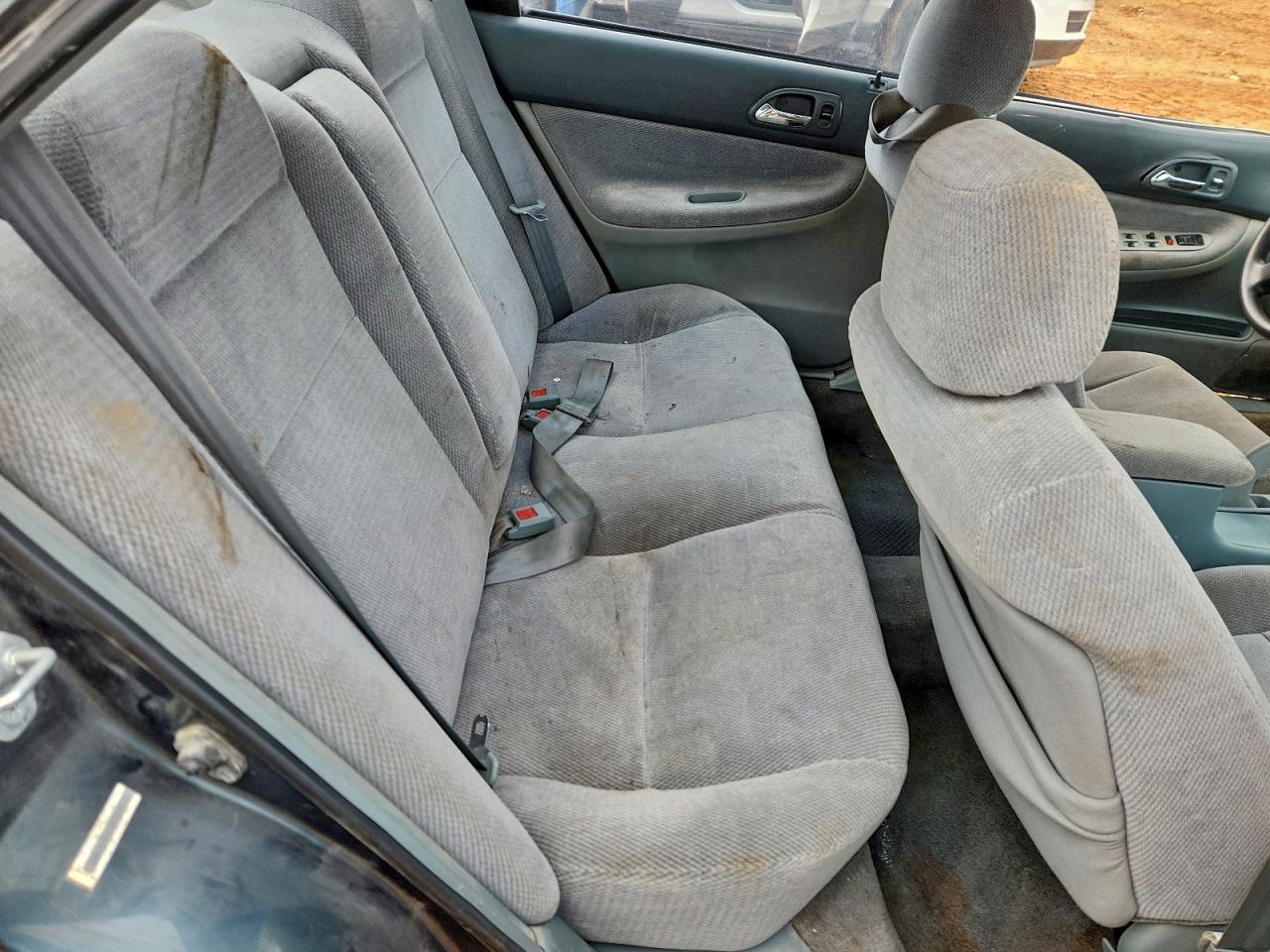 Honda Accord Lx Image 6