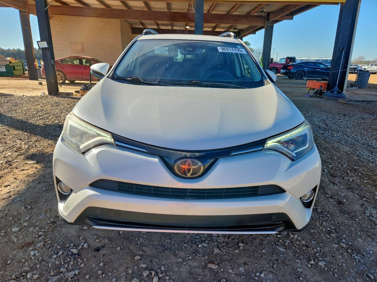 Toyota RAV4 Limited Image 8