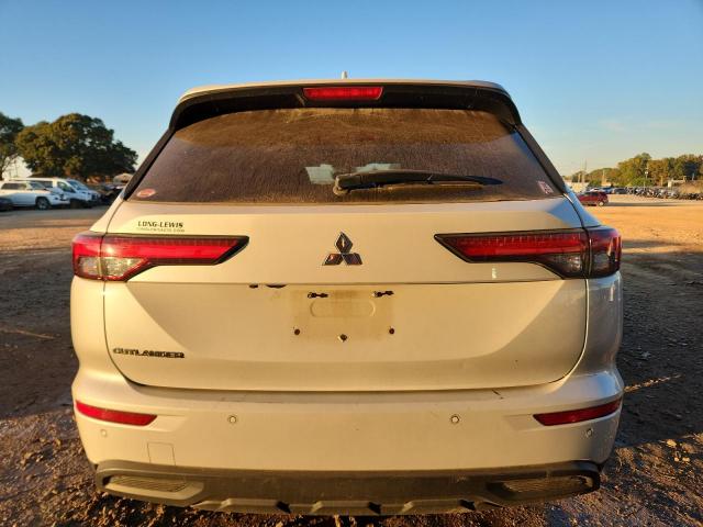 Mitsubishi Outlander Es Image 13
