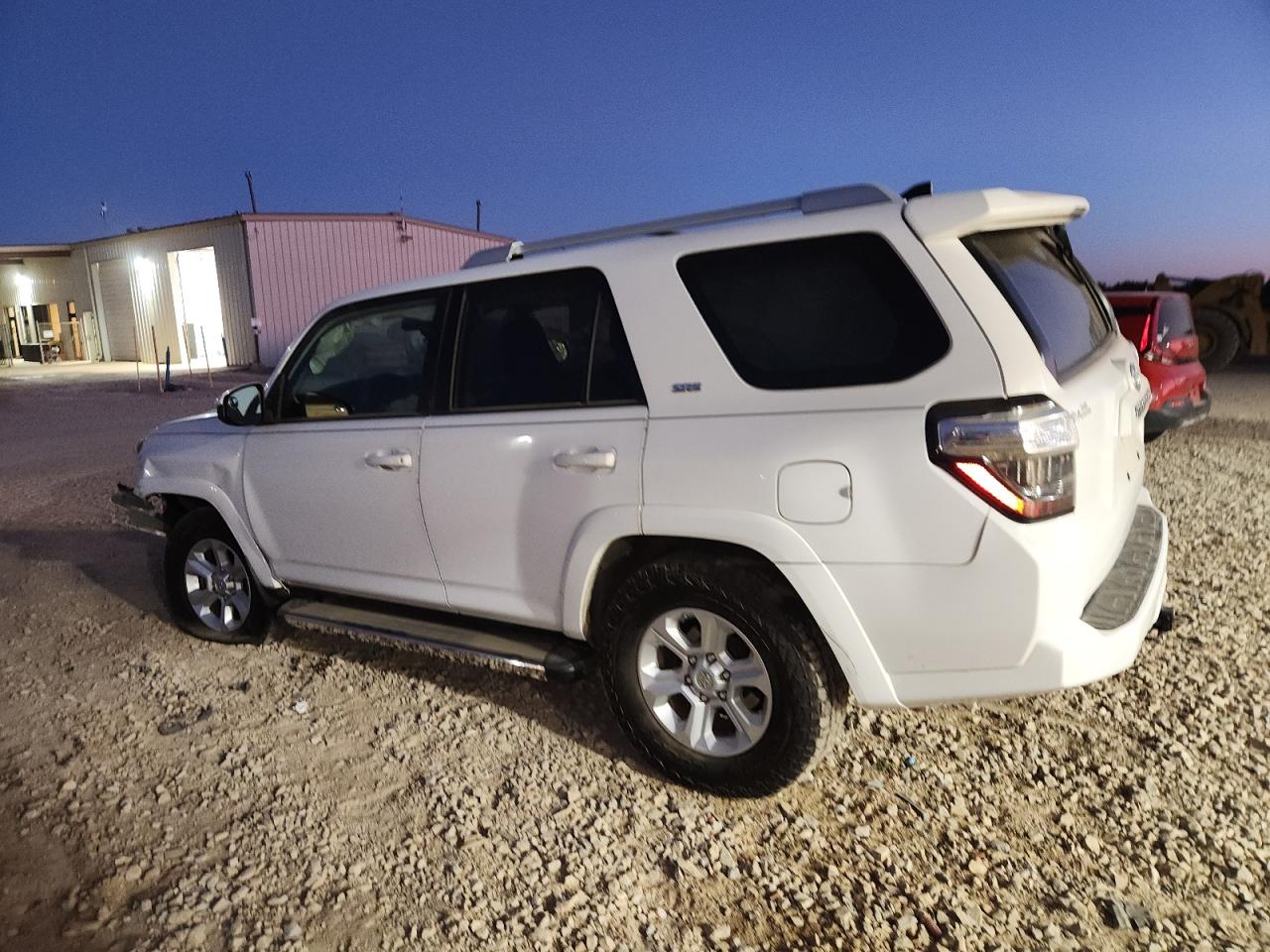 Toyota 4Runner Sr5 Image 2