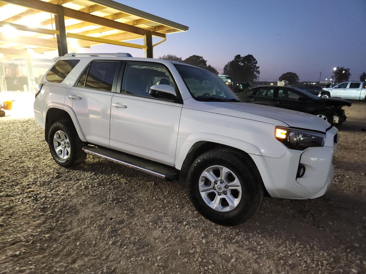 Toyota 4Runner Sr5 Image 7