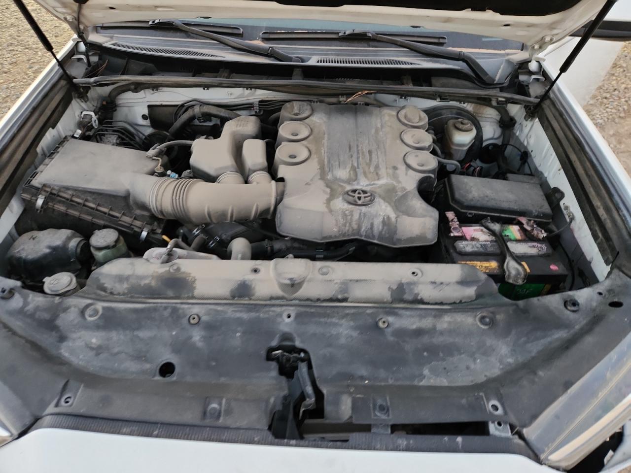 Toyota 4Runner Sr5 Image 13