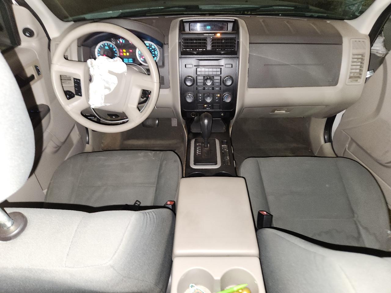 Ford Escape Xls Image 11