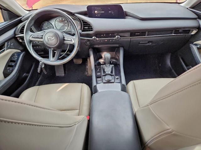 Mazda 3 Preferred Image 6