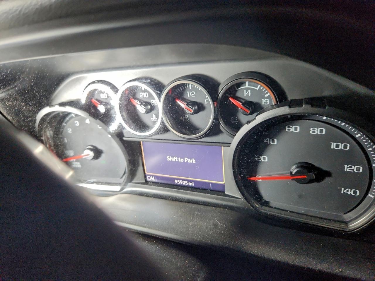 Chevrolet Silverado K1500 Ltz Image 9