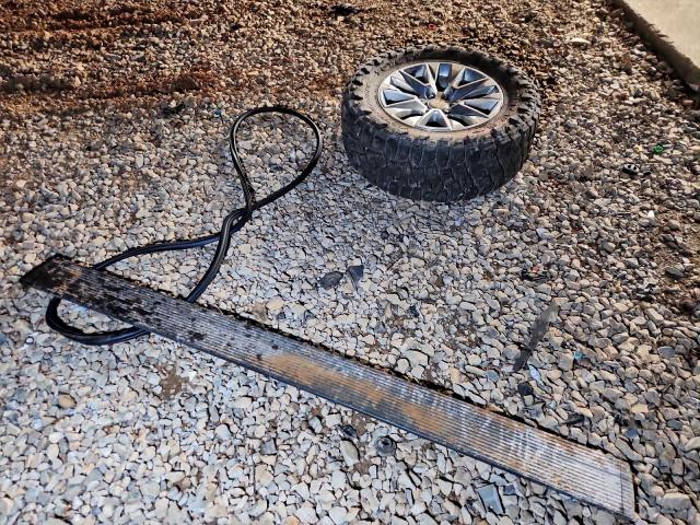 Chevrolet Silverado K1500 Ltz Image 12