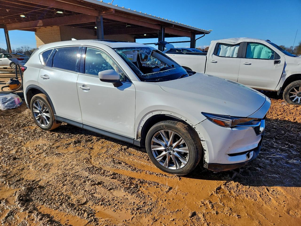 Mazda Cx Grand Touring Image 2