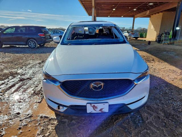 Mazda Cx Grand Touring Image 3