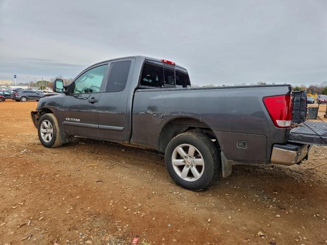 Nissan Titan Xe Image 5