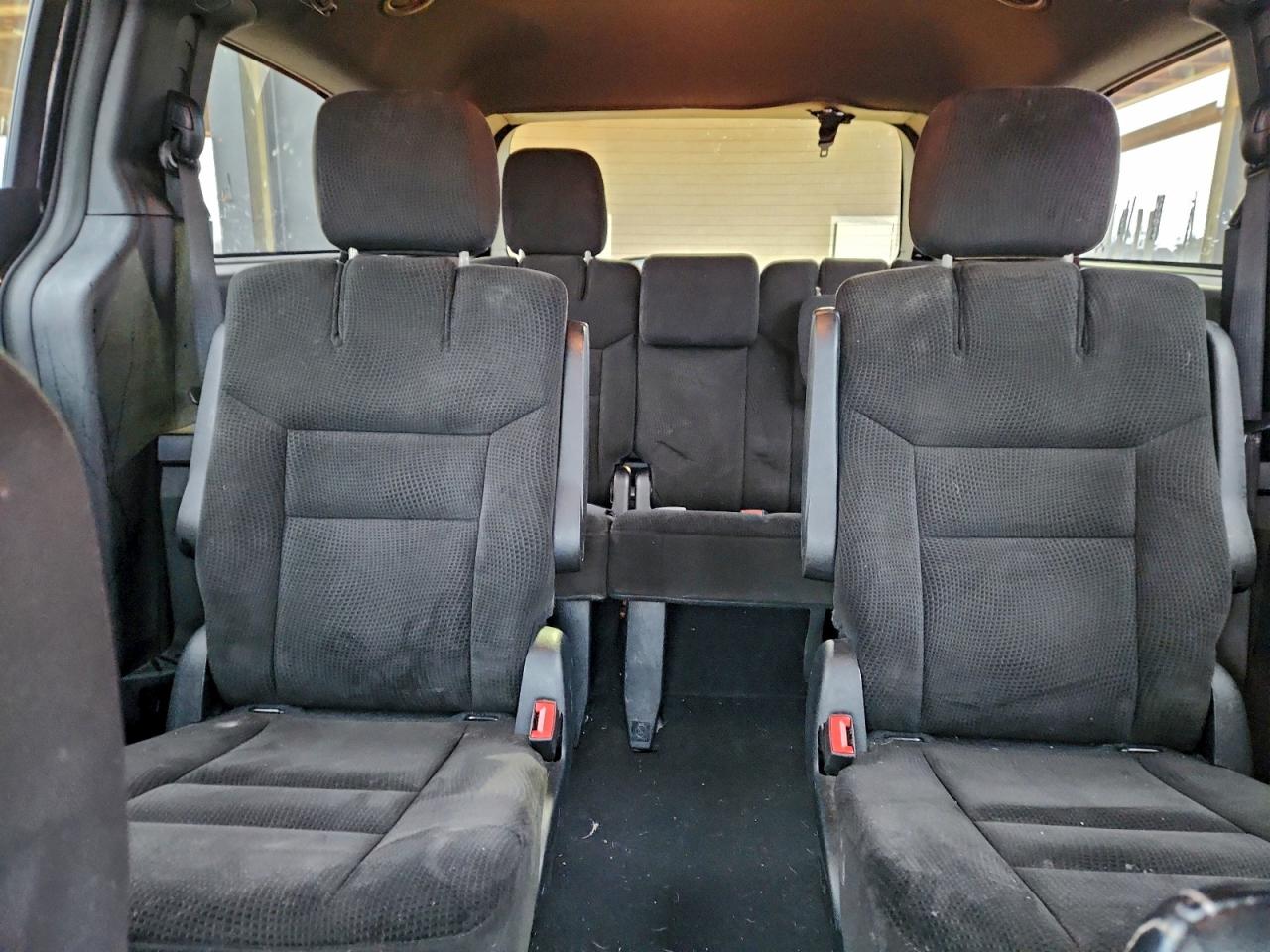 Dodge Caravan Se Image 7